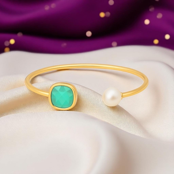 ποΈElegant 18K Gold Plated Stainless Steel Aquamarine Pearl Cuff Bracelet Studs - Picture 6 of 13
